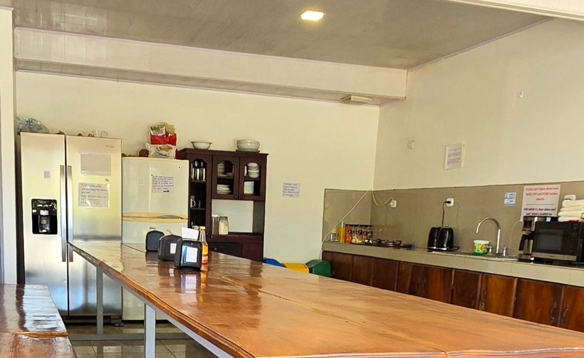 Cattleya Family Hotel Monteverde Bagian luar foto