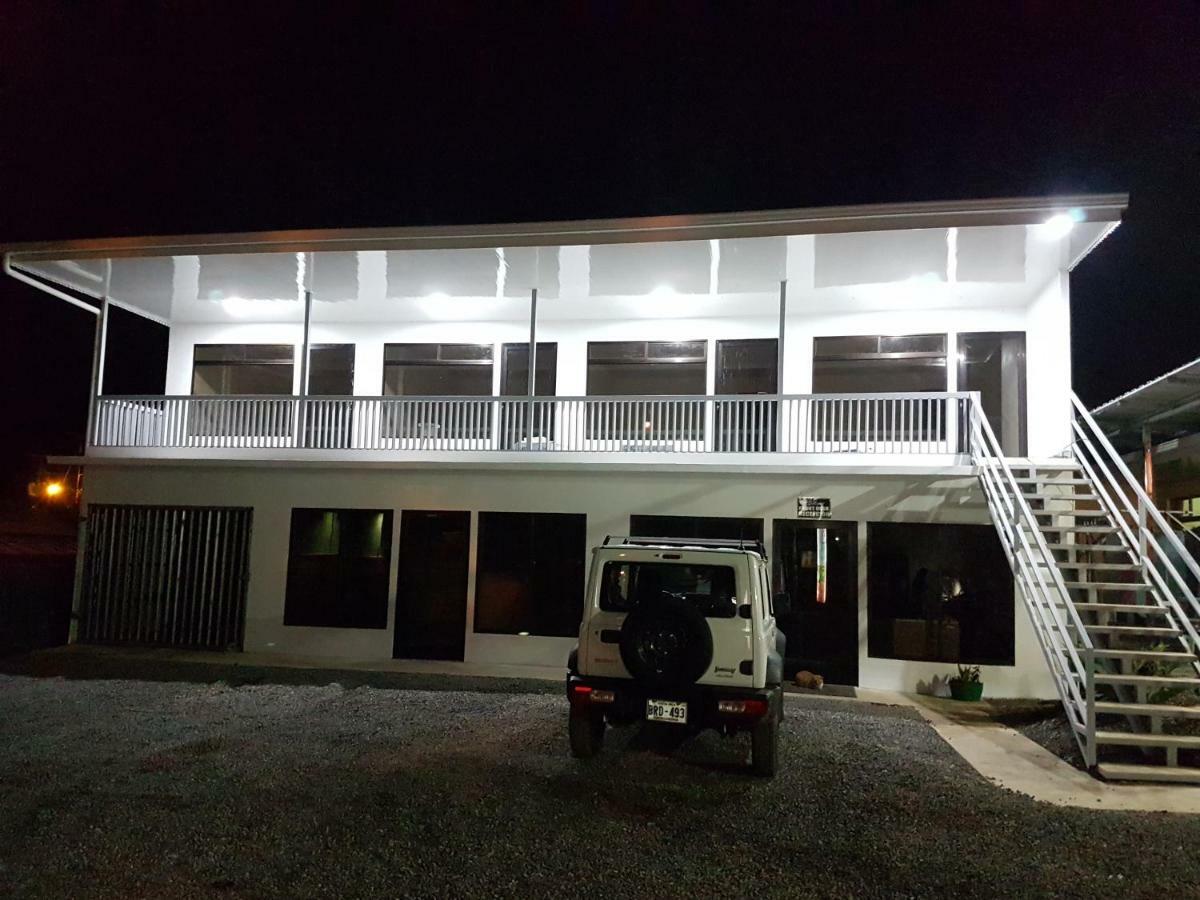 Cattleya Family Hotel Monteverde Bagian luar foto